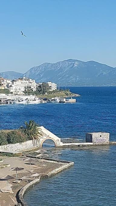 Bright Central Apartment With Splendid Sea View! Chalkida Luaran gambar