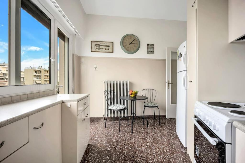 Bright Central Apartment With Splendid Sea View! Chalkida Luaran gambar