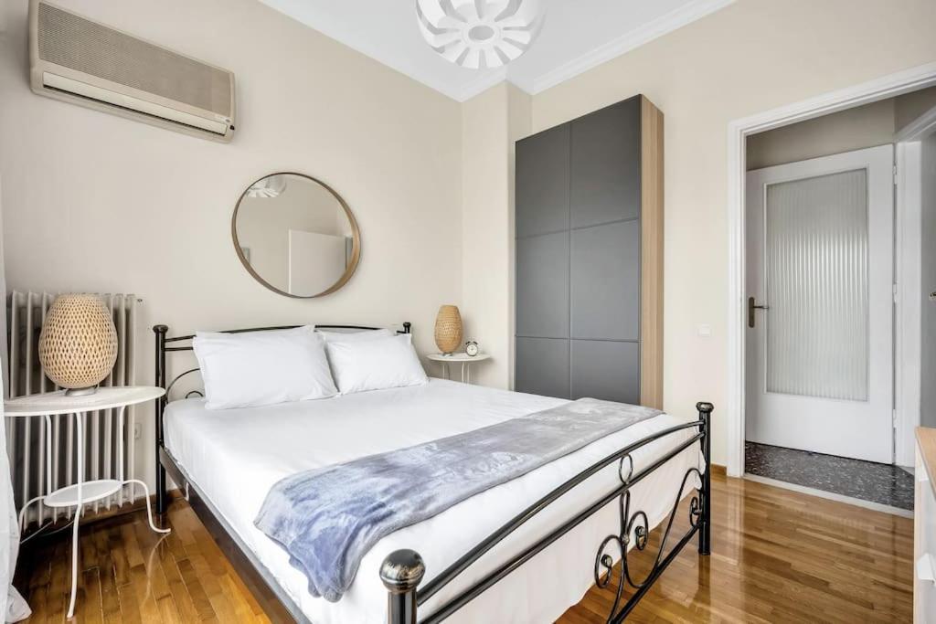 Bright Central Apartment With Splendid Sea View! Chalkida Luaran gambar