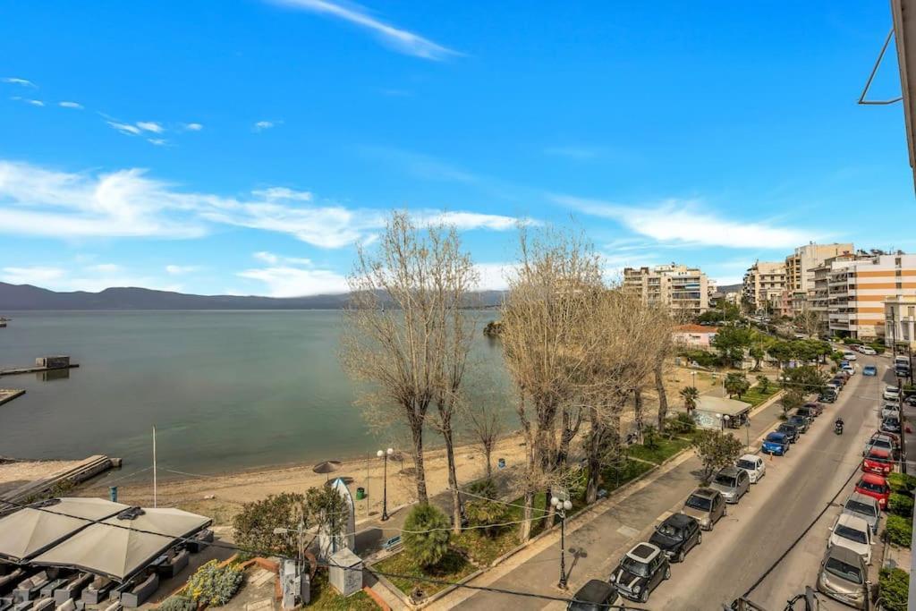 Bright Central Apartment With Splendid Sea View! Chalkida Luaran gambar